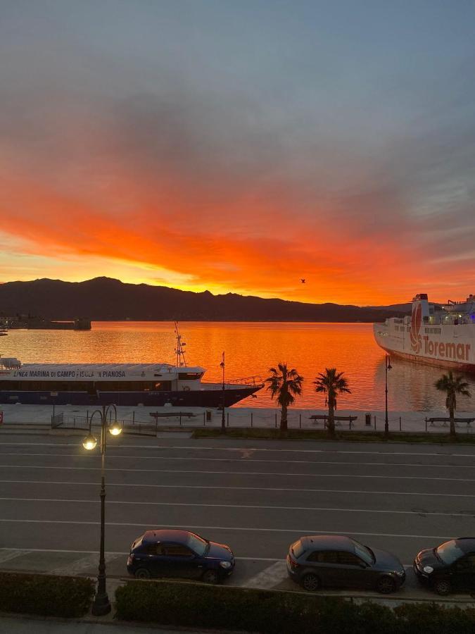 Seafront Apartment Portoferraio Luaran gambar